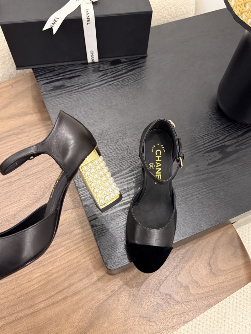 Ch**el heeled shoes